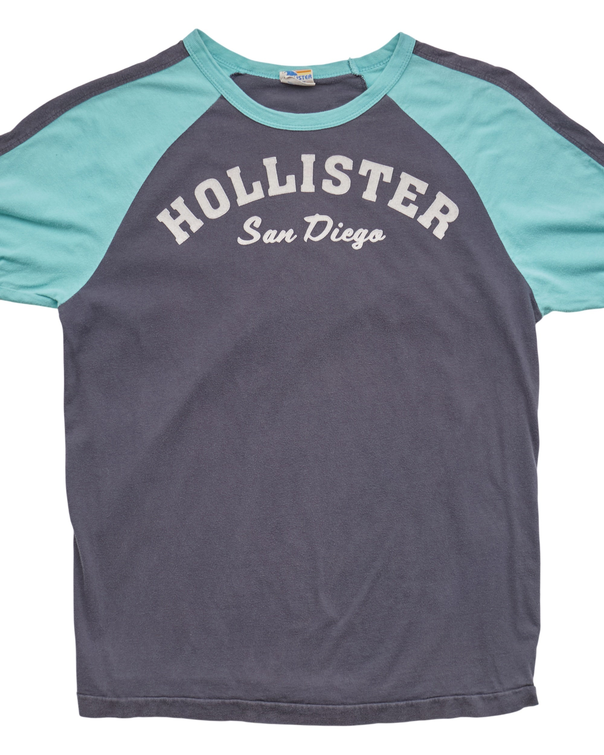 (S) 2000s San Diego Hollister T-Shirt