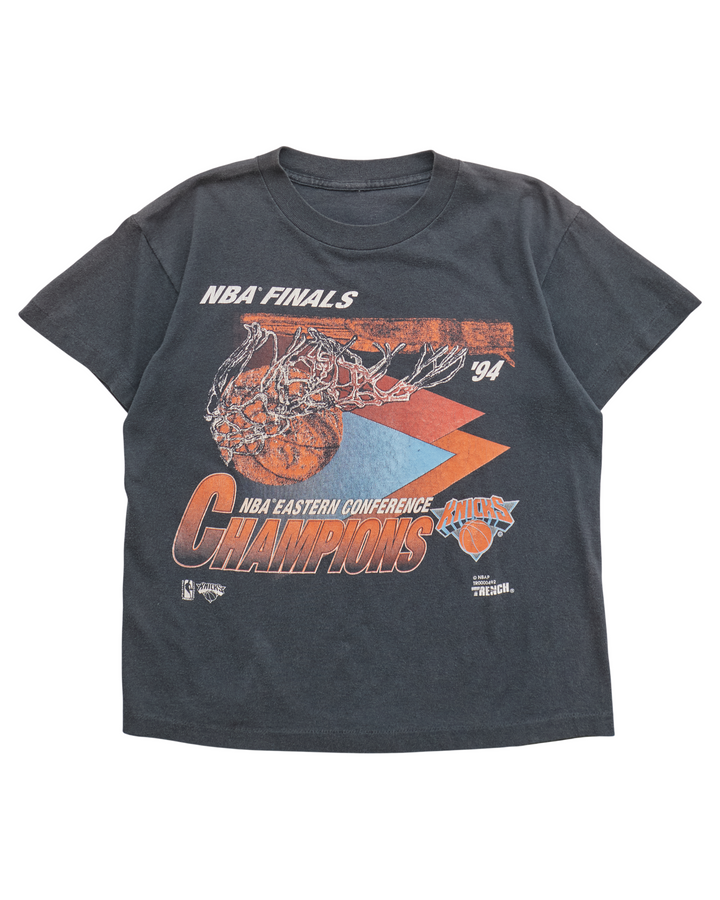 (S) 1994 New York Knicks Trench T-Shirt