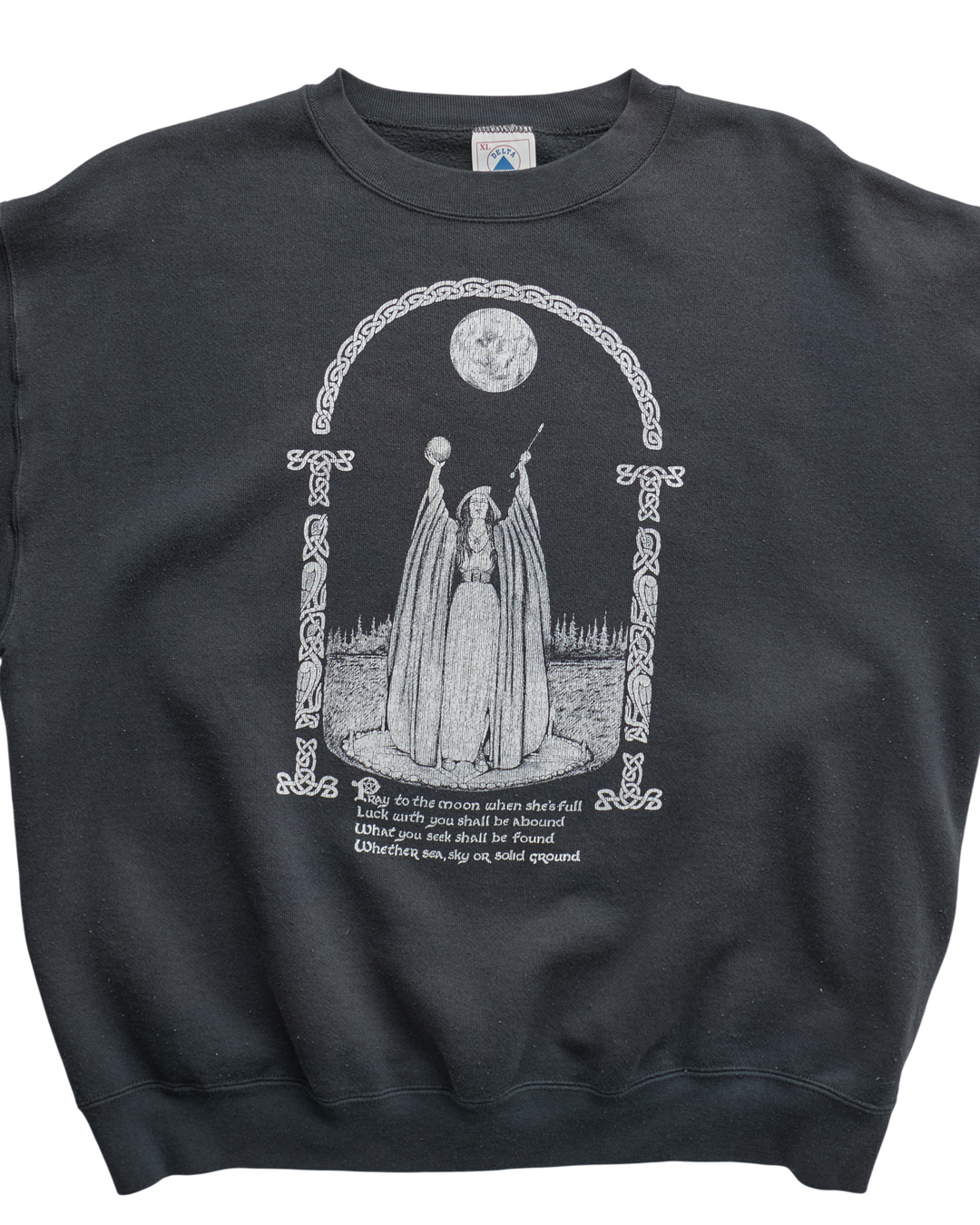 (XL) 90s Pray To The Moon Delta Sweatshirt