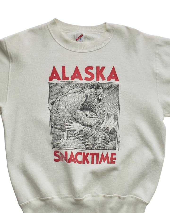 (S) 90s Alaska Snacktime Sweatshirt