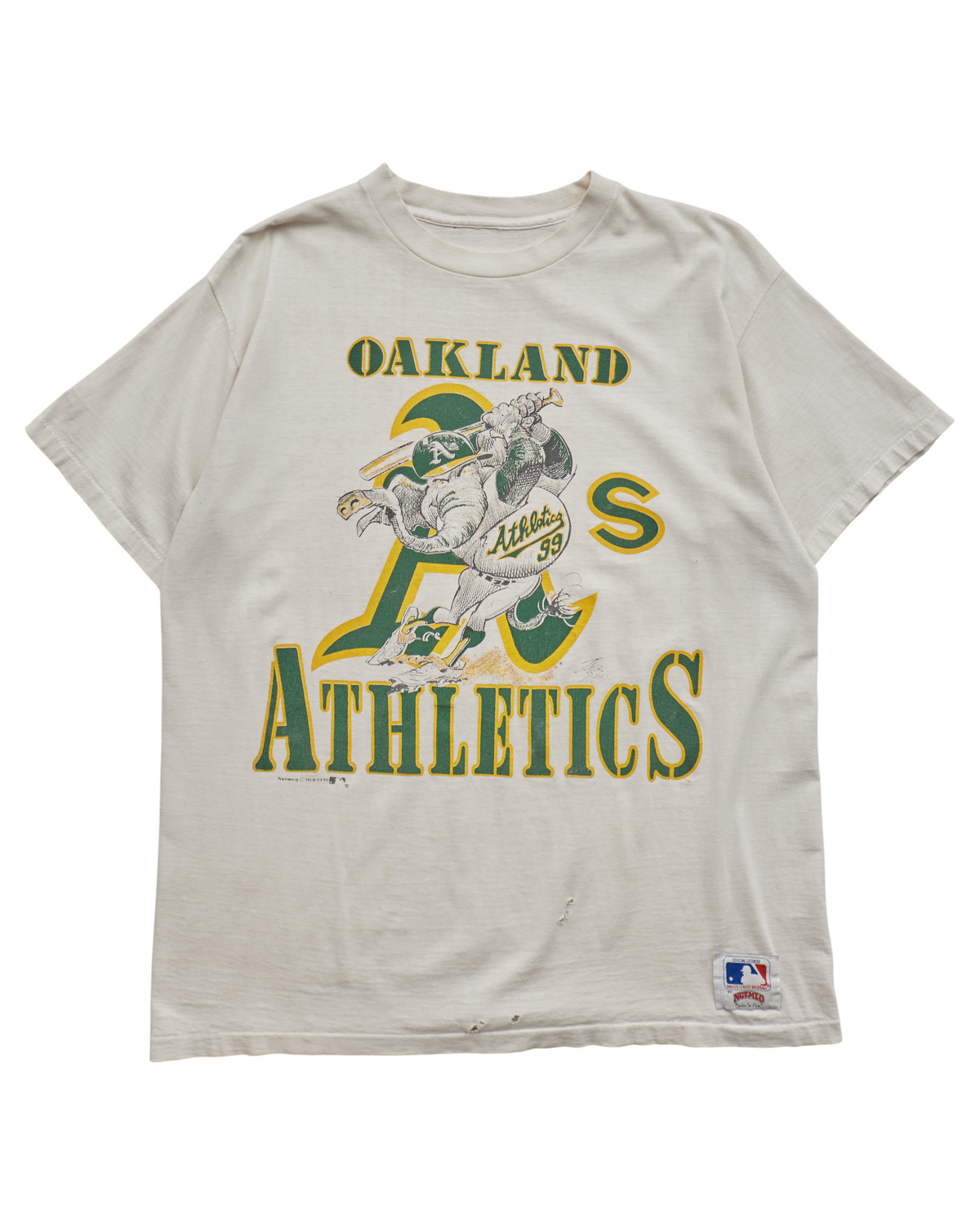 (M) 90s Oakland Athletics Nutmeg Mills T-Shirt